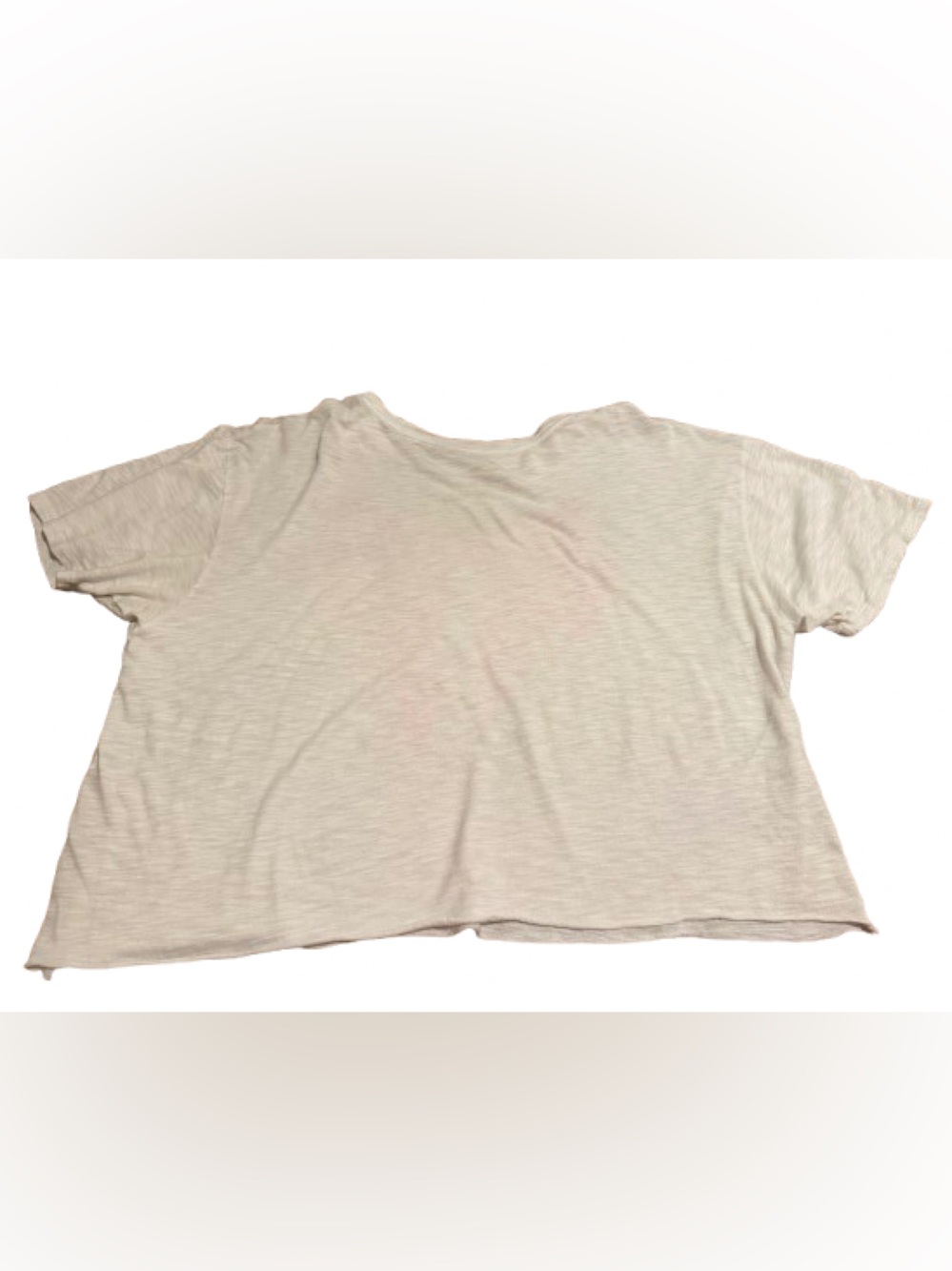 Social Culture Women’s Cream T-Shirt with Pink Bow Graphic Size Large - Picture 4 of 4